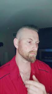 #fyp #foryoupage #foryourpage #blueeyes #blueeyescheck #giant #tallguy  #tallman #beard #redbeard #thinking