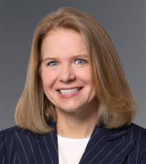 Lisa Cottle's Instagram, Twitter & Facebook