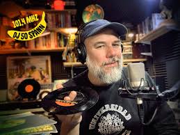 Återbesöket: Jörgen Mähler om mörkret i Kvinnaböske - DJ 50 Spänn | Lyssna  här | Poddtoppen.se