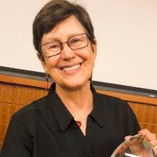 Melanie Thompson's Instagram, Twitter & Facebook