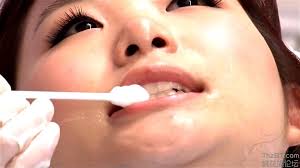 Dentista tiene sexo con su paciente en la consulta Video Porno - SpankBang