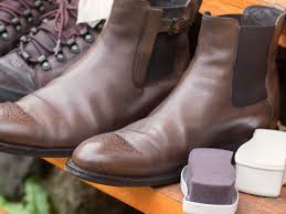 Como Limpar Bota de Couro: Guia Pr&aacute;tico e Completo