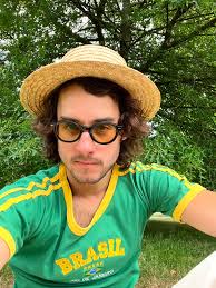 Miles Mackenzie (@milesmackenziemusic) • Instagram photos and videos