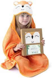 Splish splash, baby will love that bath! Amazon Com Fox Style Bamboo Kid Hooded Bath Towel Size 50x30 Soft And Comfortable Ultra Absorbent 100 Natural For Toddler Home Kitchen