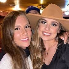 Sarah Hardwick's Instagram, Twitter & Facebook