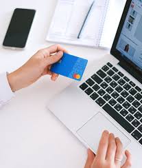 How to safely share your credit card information