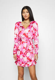 Check spelling or type a new query. Guess Leena Dress Robe De Soiree Retro Roses Pink Rose Zalando Be
