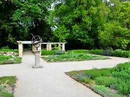 Das neue system im botanischen garten ist als phylogenetische uhr konzipiert und besitzt daher, einem. Botanischer Garten Im Hain Bamberg Guide Stadtportal Weltkulturerbe
