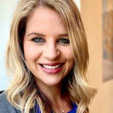 Amanda Henderson Financial Advisor