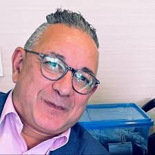 How to ask R U OK? with genuine care