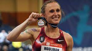Dvanásťnásobný američan v spoločnosti arizonská štátna univerzita, bola šampiónkou ncaa na 1 500 m v roku 2014. Chhbtd4v575prm