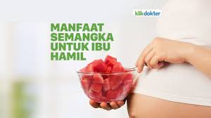 Dengan rutin mengonsumsi buah, kebutuhan vitamin dan mineral ibu hamil dapat terpenuhi dengan baik. 5 Nutrisi Dan Manfaat Semangka Untuk Ibu Hamil