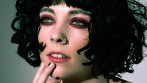 Lucy Chappell's Instagram, Twitter & Facebook