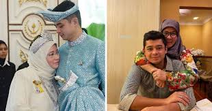 Tengku hassanal pahang | seronok peniaga kedai makan ni apabila ydp agong dan tengku hassanal ibrahim alam shah Anak Ku Syurga Ku Tempat Mama Menumpang Kasih Sweetnya Tunku Azizah Anakanda Buat Ramai Tersentuh Hati Keluarga