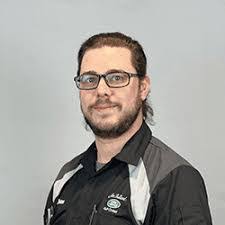 Shane Lindquist's Instagram, Twitter & Facebook