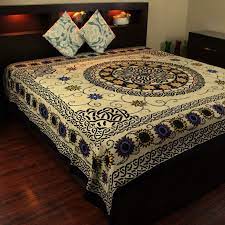 Hang your tapestries up, use them as a tablecloth, picnic blanket, cover and more. Cotton Celtic Knots Tapestry Wall Hanging Sunflower Mandala Tablecloth Coverlet Full Bedspread Dorm Decor Beach Sheet