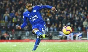 September 25 at 11:34 am · leicester, united kingdom · 199 days later and i'm back on the pitch with my boots on 💙😍 another step forward 💪🏾 Man Utd News United Very Interested In Ricardo Pereira As Leicester Make Transfer Promise Football Sport Express Co Uk