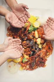 Fenomena shell out sememangnya mendapat sambutan dan menjadi buah mulut orang ramai di laman sosial. Resepi Shell Out Yang Sangat Sedap Masam Manis