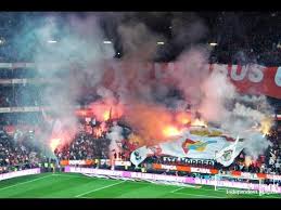 Akicity benfica star offers accommodation in lisbon, 3.4 miles from amoreiras and 3 miles from liberty there is no capacity for extra beds at this property. Benfica Ultras Video Images Youtube