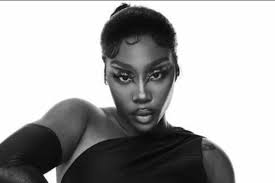 🚨 Kendrick Lamar Draws 65K Fans As “Grand National” Tour Hits Mexico City  ‎ Kendrick Lamar kicked off the South American leg of his record-breaking  “Grand National” tour earlier this week with