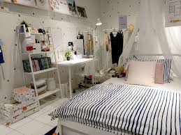 Desain kamar tidur sempit minimalis sederhana mendesain kamar tidur sempit yang tidak desain kamar tidur minimalis umumnya hadir dengan pola penataan ruang dan penggunaan tipe sempit nggak jadi masalah ini 6 desain kamar tidur. Inspirasi Kamar Tidur Remaja Yang Instagramable Dari Katalog Ikea Terbaru Semua Halaman Cewekbanget