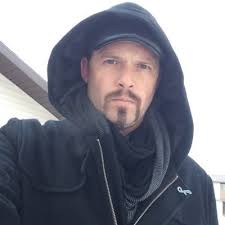 Darren Ritter (@DeVille1967)