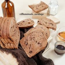 Jual Roti Tawar Coklat Kota Surabaya Aldewin Tokopedia Semua varian tersebut bisa anda beli di minimarket terdekat seperti alfamart. jual roti tawar coklat kota surabaya aldewin tokopedia