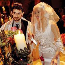 Christina Aguilera And Matt Rutler Celebrity Weddings Celebrity Wedding Gowns Celebrity Wedding Photos