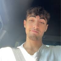 100+ profils pour “Aaron”