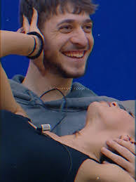 Rafael Holden's Instagram, Twitter & Facebook