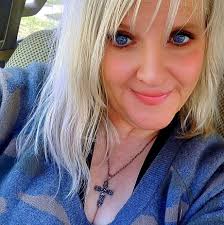 Sam Goody Wet Seal Vanity Go!