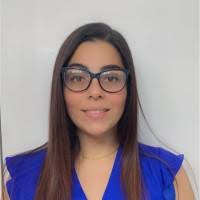 400+ perfiles de «Lymari»