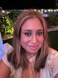 Cheryl Doss's Instagram, Twitter & Facebook