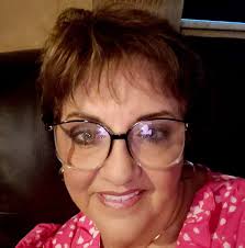 What are good nursing homes in Brooklyn for my mom?