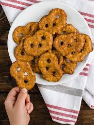 Pretzel Crisps Review Flat Out Love For The Dairy Free Flavors