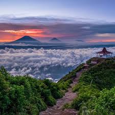 Gambar pemandangan gunung menjadi salah satu pilihan favorit saat akan menggambar ataupun mewarnai. From Milan2707b Location Gunung Andong Magelang Jawa Tengah Mention Temen Kamu Yang Pengen Diajak Kesini Jangan Lu Pemandangan Andong Tempat Yang Indah