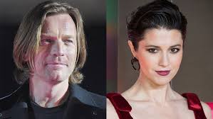 The actor found room for estranged wife eve mavrakis and current girlfriend mary elizabeth winstead. Wqiipt3c2b0exm