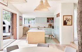 A Cozy Beach Home In Australia Italianbark Home Kitchen Interior Australian Homes