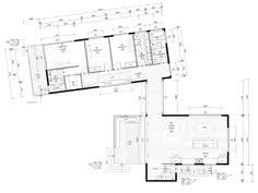 This layout of a home can come with many benefits, though, depending on lot shape and landscaping/backyard desires. 480 L Shaped House Ideas L Shaped House House Design House Plans