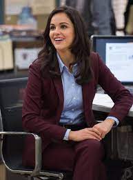 1 personality 2 biography 3 physical appearance 4 relationships 4.1 jake peralta 4.2 david santiago 4.3 ray holt 4.4 rosa diaz. Which Brooklyn Nine Nine Character Are You Amy Santiago Brooklyn Nine Nine Melissa Fumero