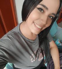 Ha visitado tu perfil. 👤 (1) te envió una solicitud de amistad.