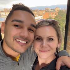 Are there any nail tech openings in Sandusky today?