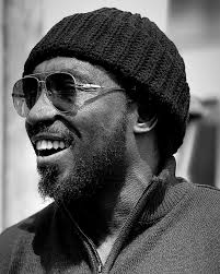 Note: Love don't get better than me..