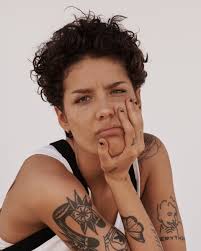 Singers, halsey, blue hair 2560x1600px. Halsey Photo 476 Of 0 Pics Wallpaper Photo 1150194 Theplace2