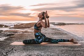 This camel pose yoga sequence will maximize the benefits of ustrasana (camel pose) while minimizing the challenges of the posture. Vinyasa Yoga Free Vinyasa Yoga Sequence Shakti Shanti