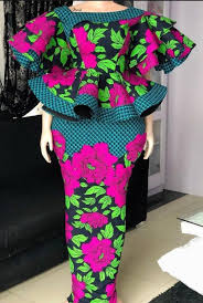 Stylista | modele tenue africaine, mode africaine robe. 900 Idees De Ensemble Pagne En 2021 Mode Africaine Tenue Africaine Robe Africaine