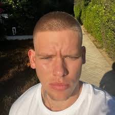 Alan Partington's Instagram, Twitter & Facebook