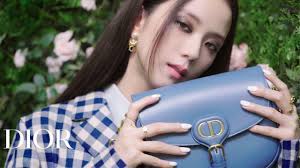 The perfect jisoo kim dior animated gif for your conversation. Jisoo Wears Dior Autumn Winter 2020 2021 Youtube