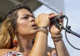 Abby Volk's Instagram, Twitter & Facebook