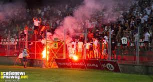 Manifest polityczny w tym meczu polityka wzięła górę. Pp Zaglebie Sosnowiec Korona Kielce 10 08 2017 Stadionowi Oprawcy